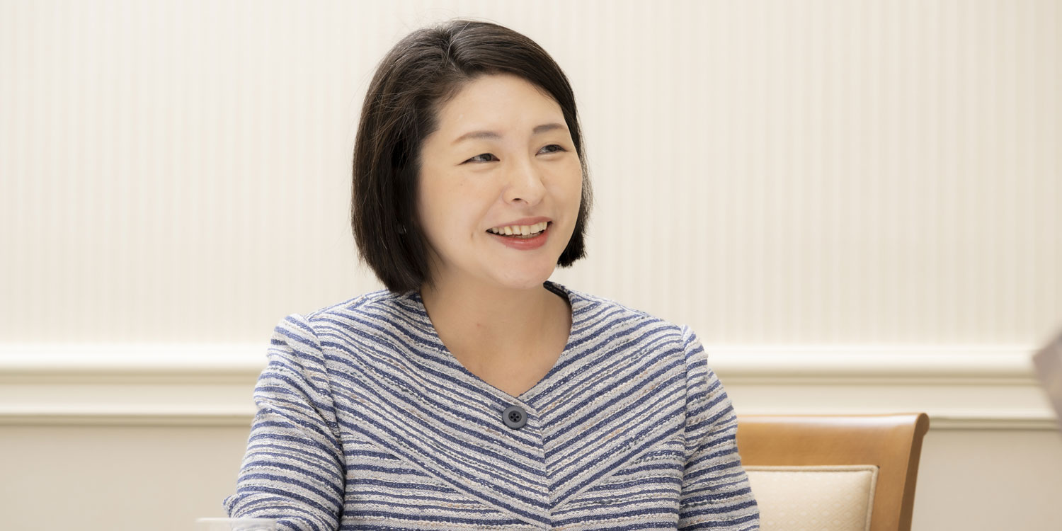 インタビューの様子