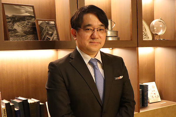 �Z�~�i�[�̗l�q1