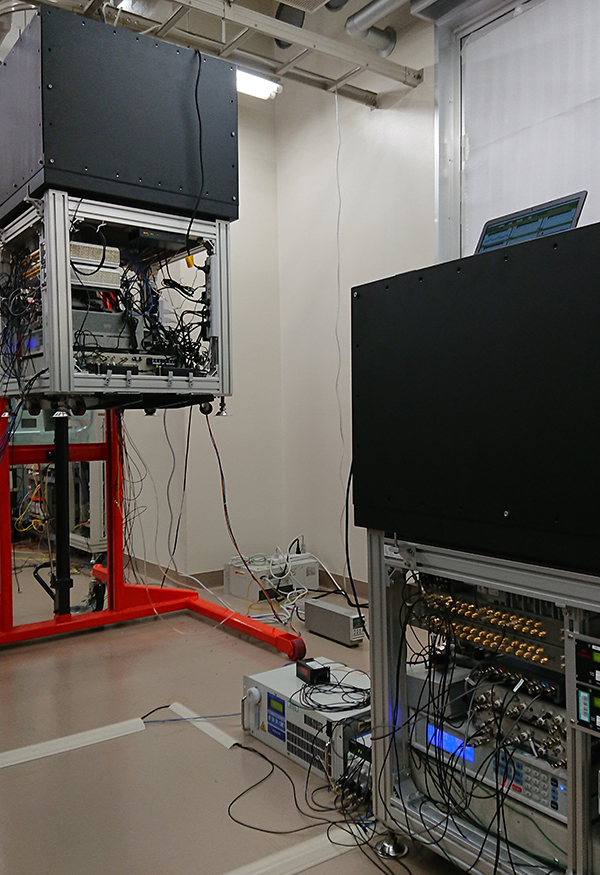 原子時計の高さを変えると時間の進み方が変わる